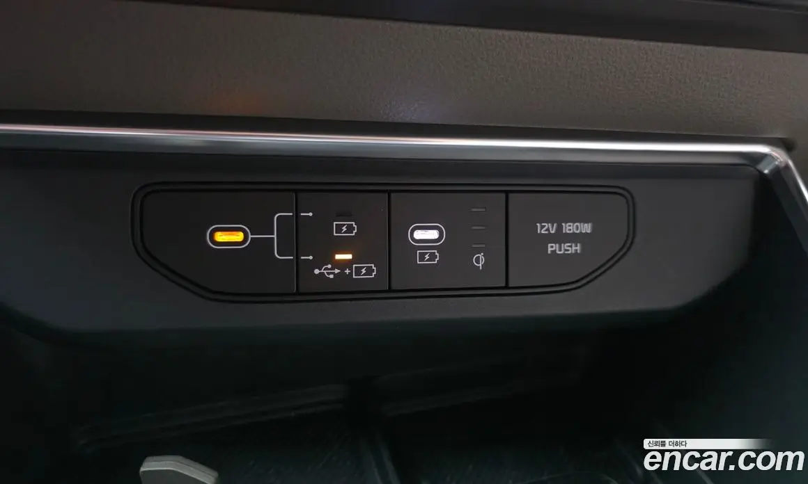 Kia Carnival 2025 2.2 автомат (гидро), фото 17