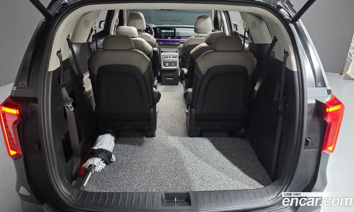 Kia Carnival 2025 2.2 автомат (гидро), фото 26
