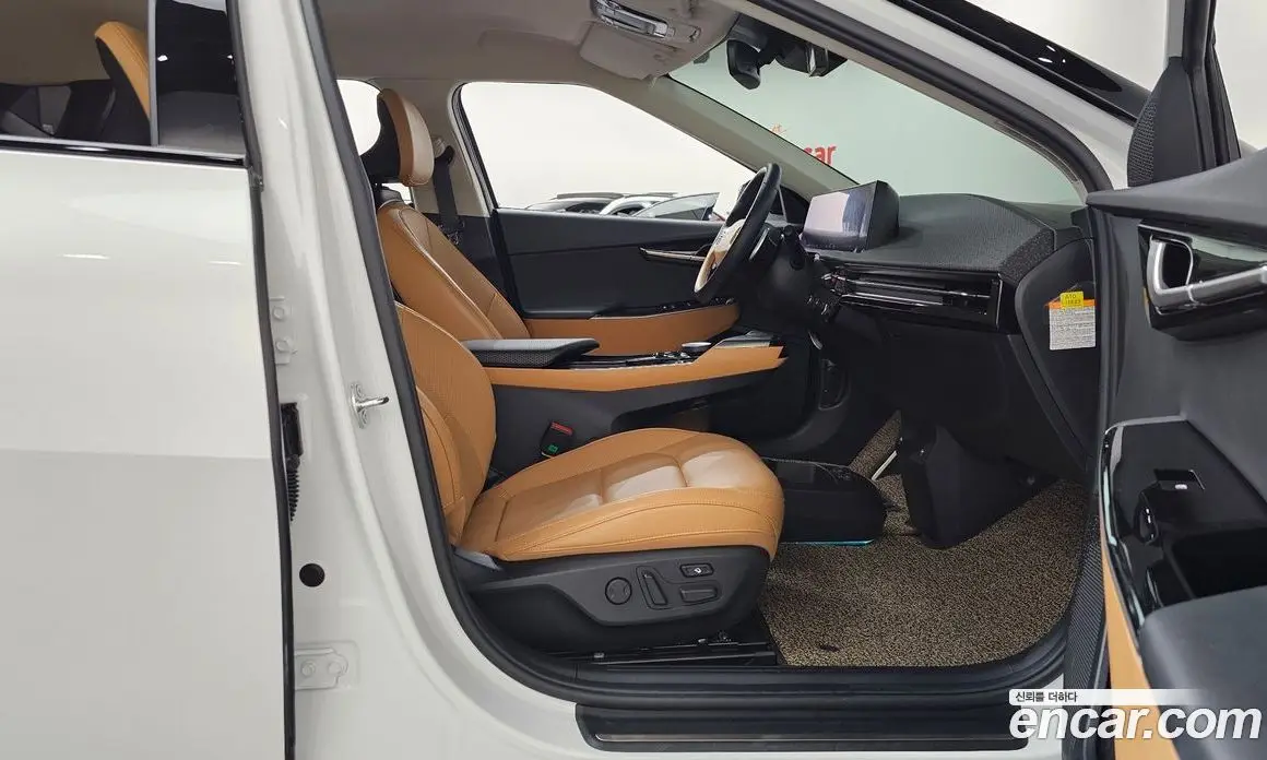 Kia EV6 2024 0.1 автомат (гидро), фото 16