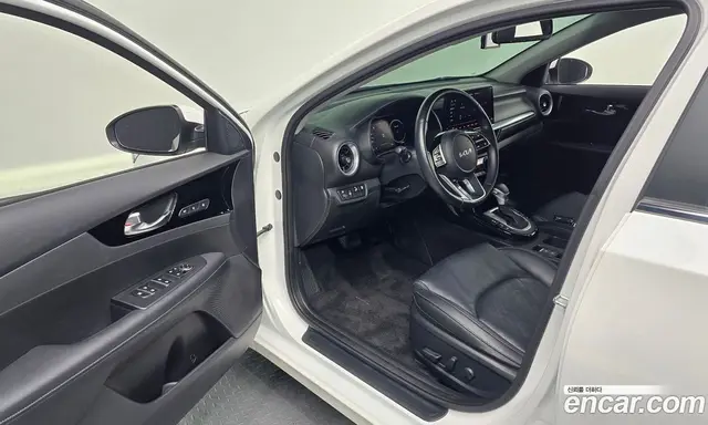 Kia K3 2022 1.6 автомат (гидро), миниатюра 11