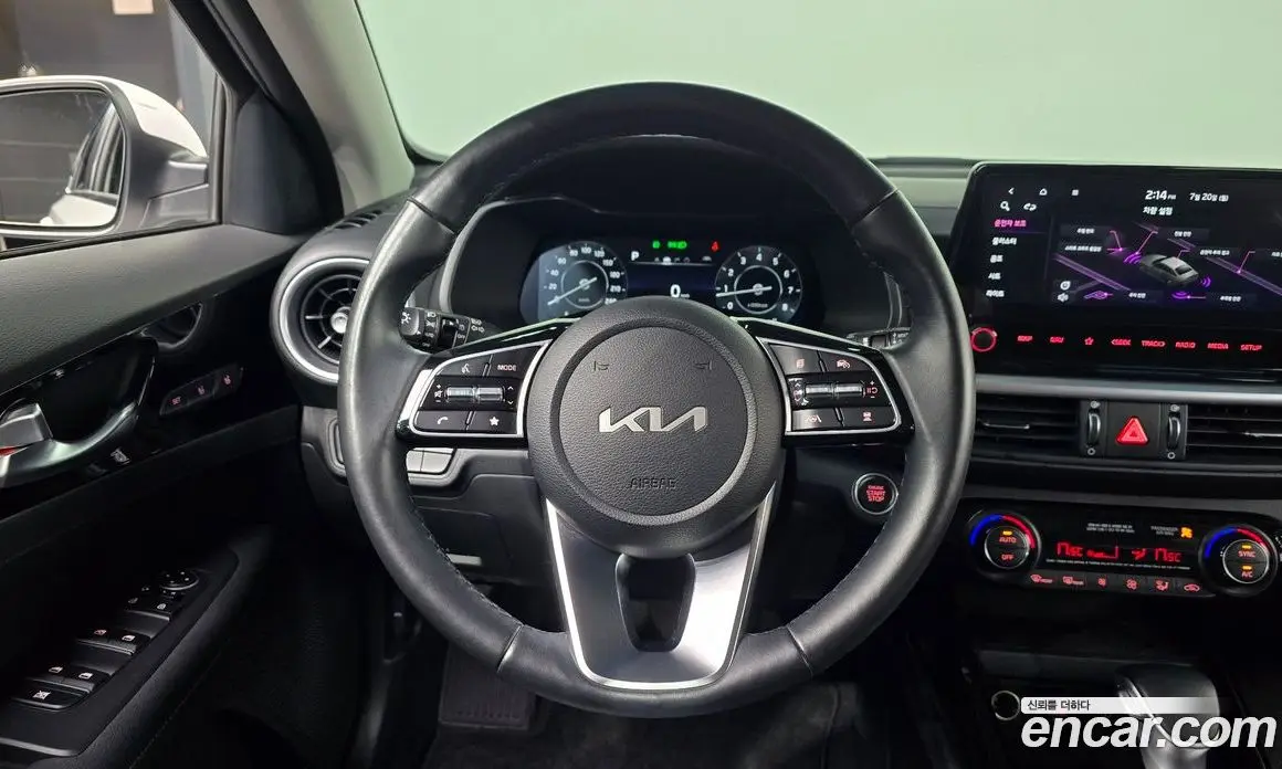 Kia K3 2022 1.6 автомат (гидро), фото 13
