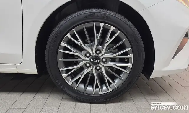 Kia K3 2023 1.6 автомат (гидро), миниатюра 6
