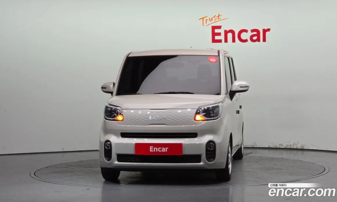 Kia Ray 2022 1.0 автомат (гидро), фото 3
