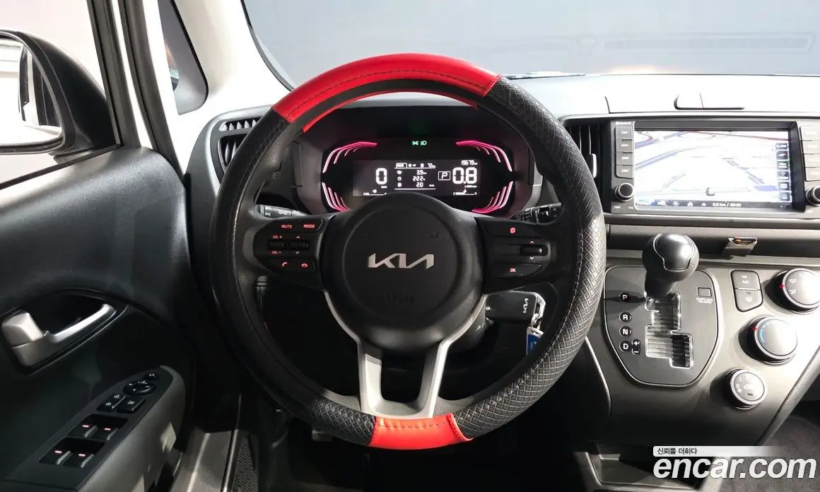 Kia Ray 2023 1.0 автомат (гидро), фото 18