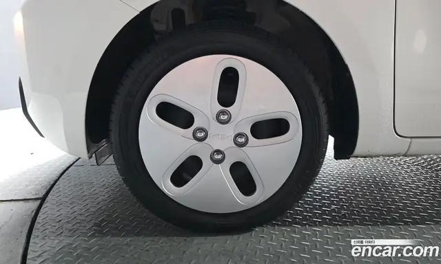 Kia Ray 2023 1.0 автомат (гидро), миниатюра 4
