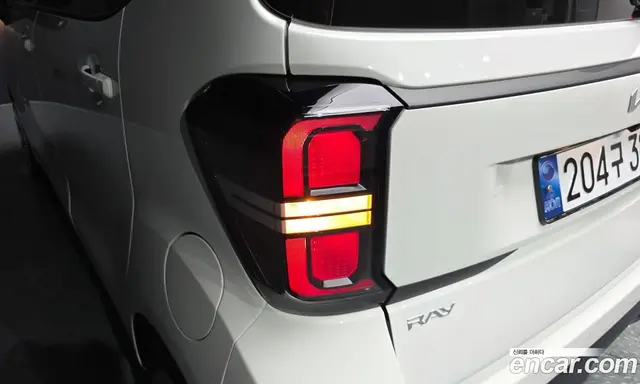 Kia Ray 2023 1.0 автомат (гидро), миниатюра 8