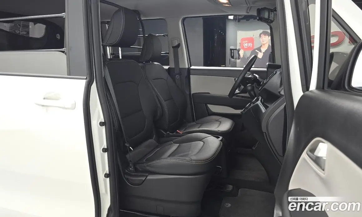 Kia Ray 2024 1.0 автомат (гидро), фото 16