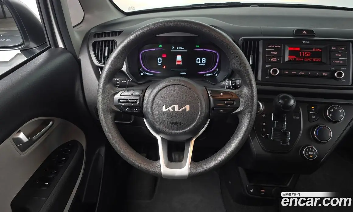Kia Ray 2024 1.0 автомат (гидро), фото 18