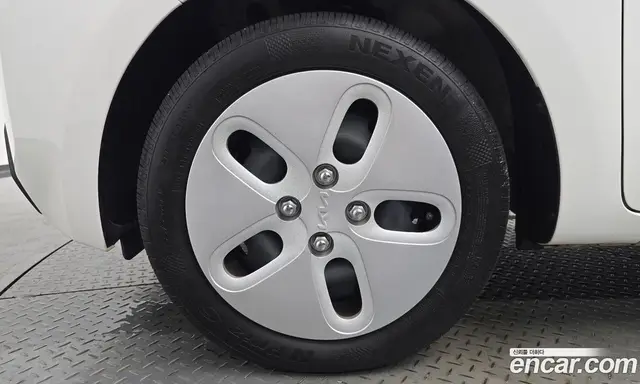 Kia Ray 2024 1.0 автомат (гидро), миниатюра 4