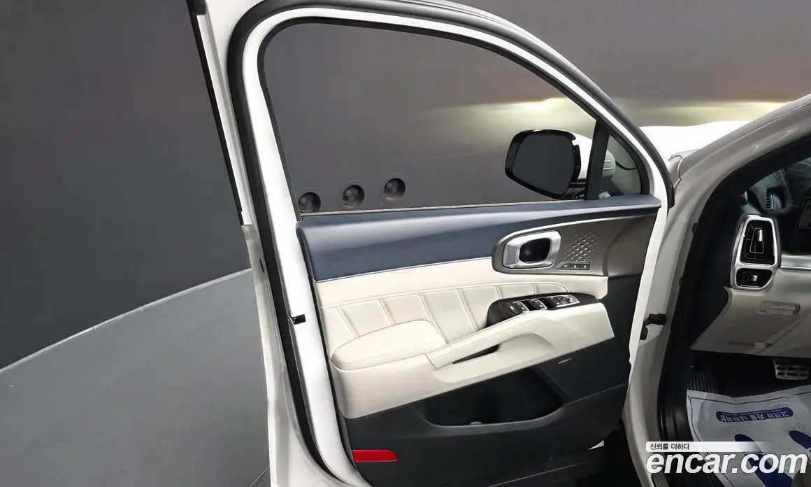 Kia Sorento 2023 1.6 автомат (гидро), фото 14