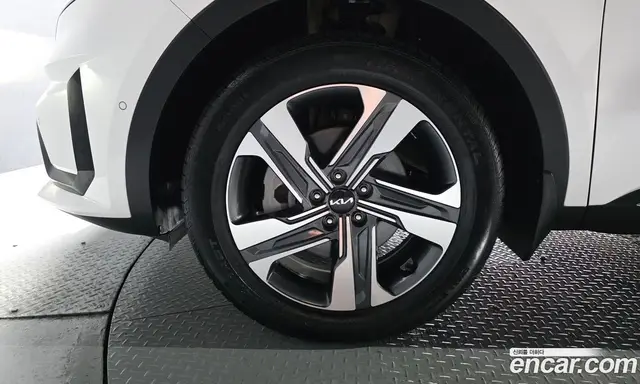 Kia Sorento 2023 1.6 автомат (гидро), миниатюра 5
