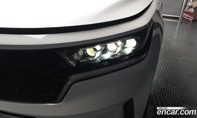 Kia Sorento 2023 1.6 автомат (гидро), миниатюра 8