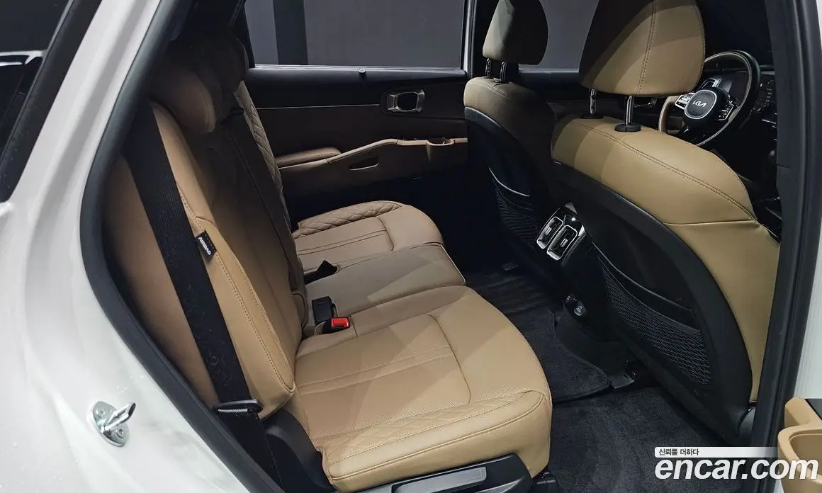 Kia Sorento 2024 1.6 автомат (гидро), фото 18