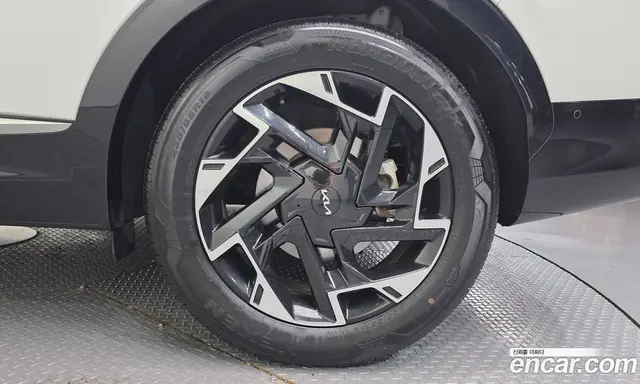 Kia Sportage 2022 2.0 автомат (гидро), миниатюра 7