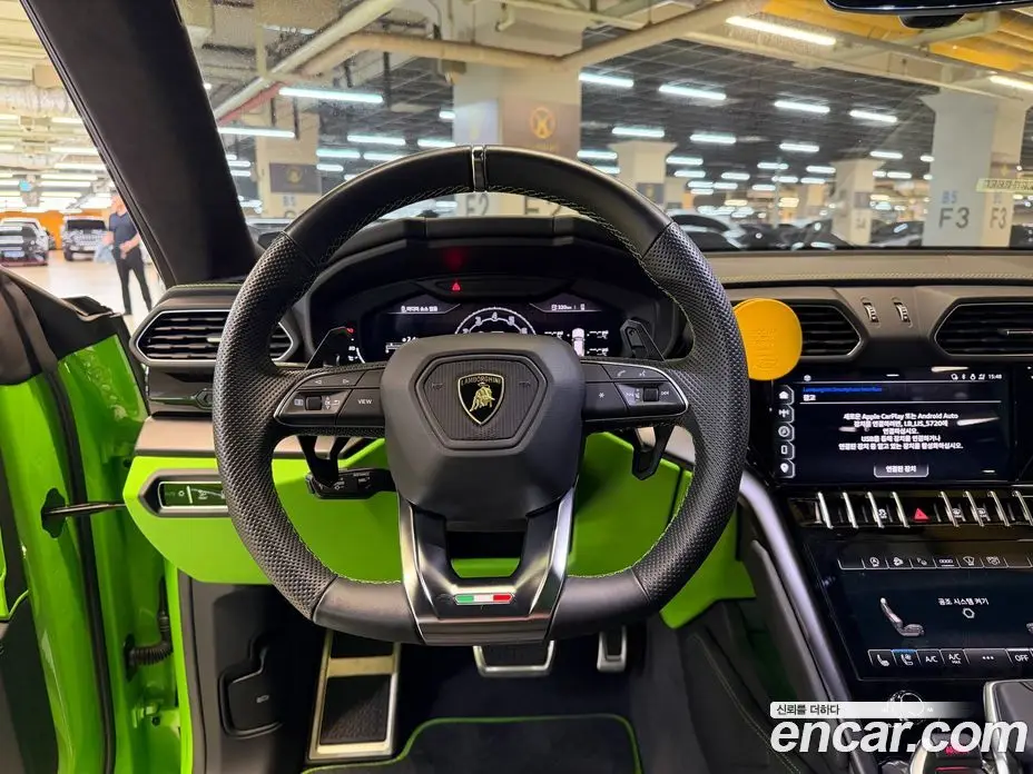 Lamborghini Urus 2023 4.0 автомат (гидро), фото 11