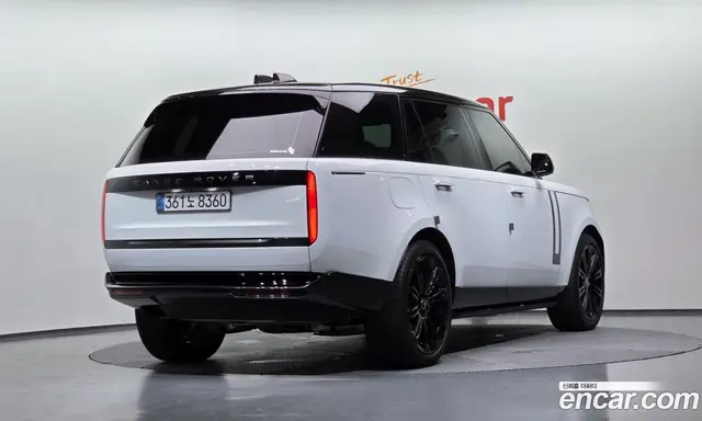 Land Rover Range Rover 2025 3.0 автомат (гидро), миниатюра 2