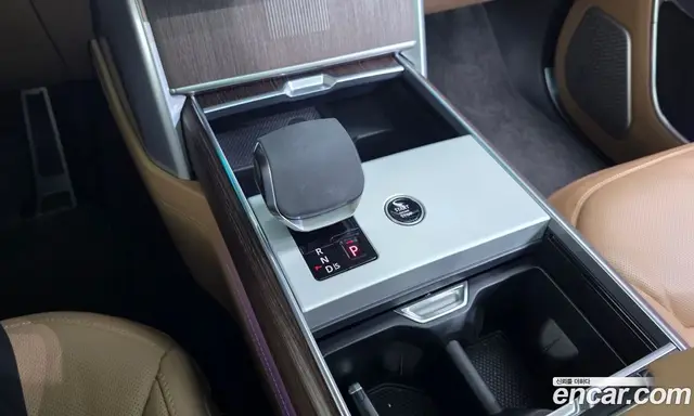 Land Rover Range Rover 2025 3.0 автомат (гидро), миниатюра 9