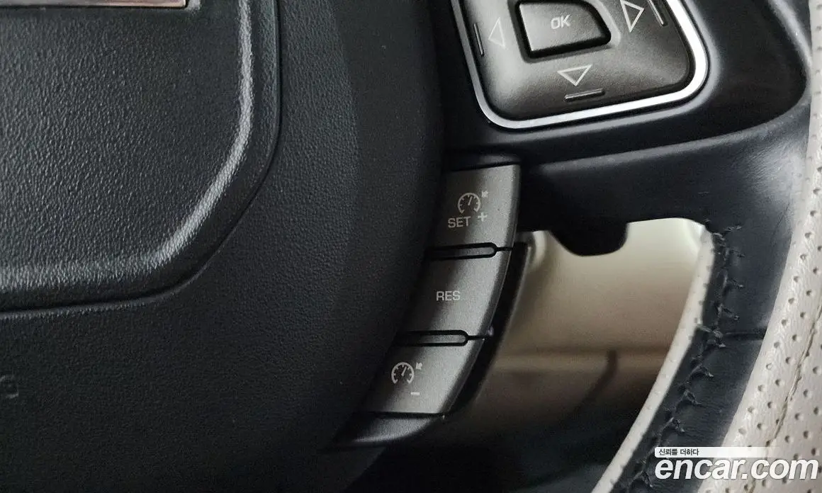 Land Rover Range Rover Evoque 2013 2.2 автомат (гидро), фото 14