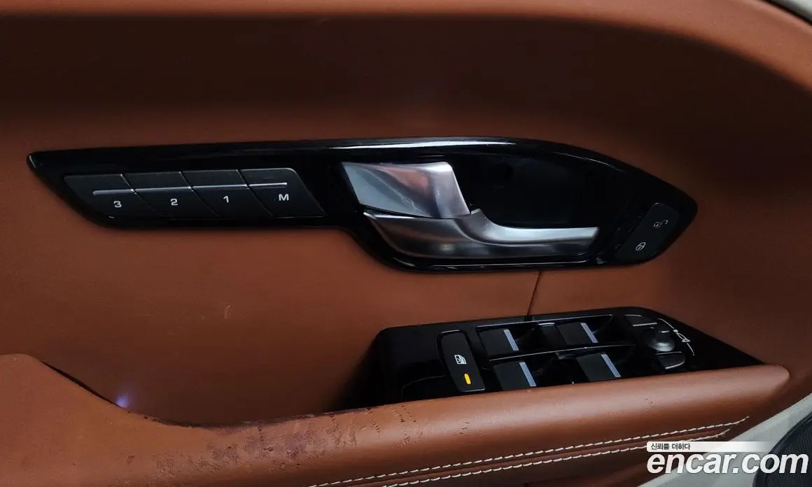 Land Rover Range Rover Evoque 2013 2.2 автомат (гидро), фото 18