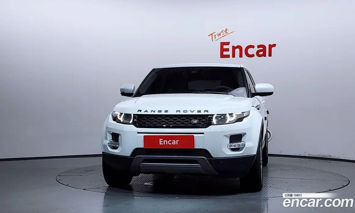 Land Rover Range Rover Evoque 2013 2.2 автомат (гидро), фото 3