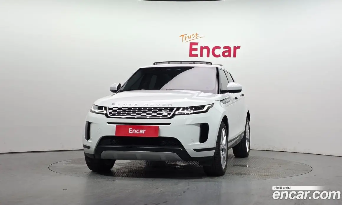 Land Rover Range Rover Evoque 2022 2.0 автомат (гидро), фото 3