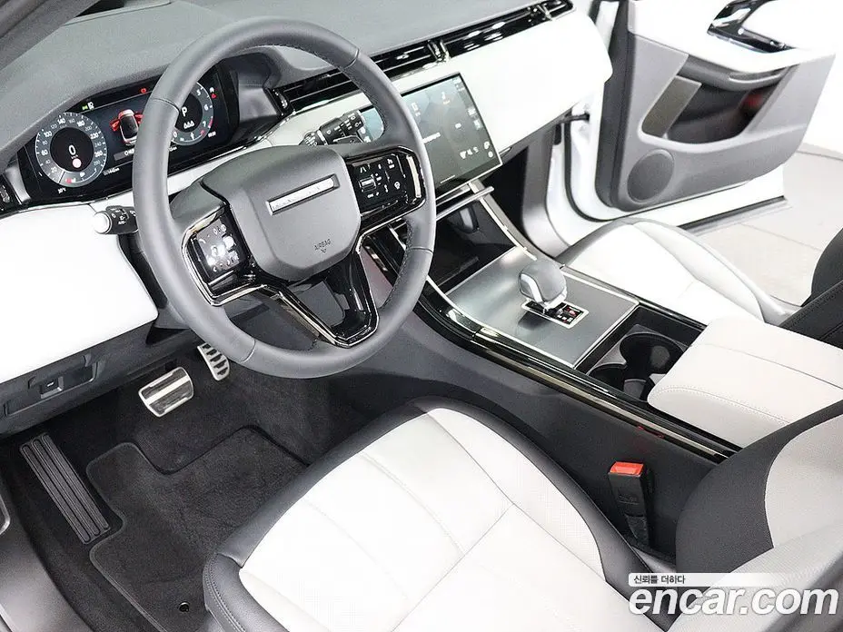 Land Rover Range Rover Evoque 2025 2.0 автомат (гидро), фото 17