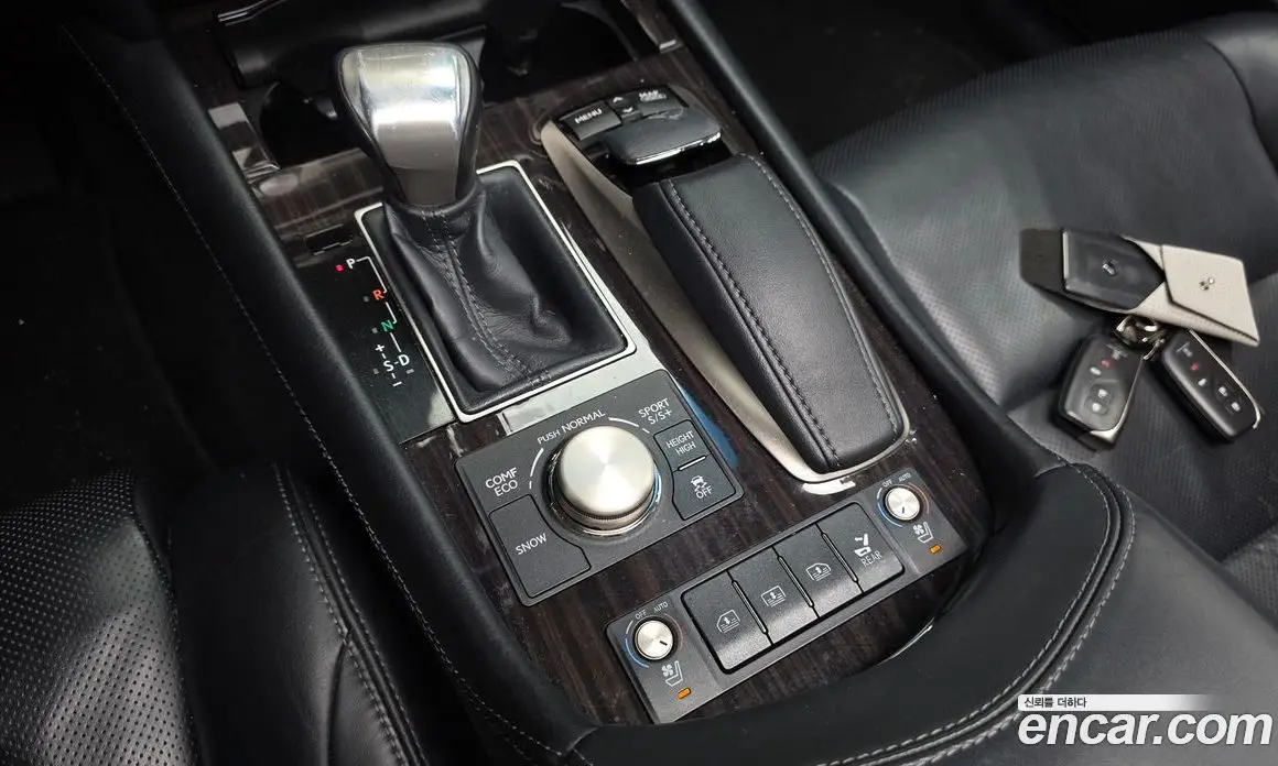 Lexus LS 2014 4.6 автомат (гидро), фото 9