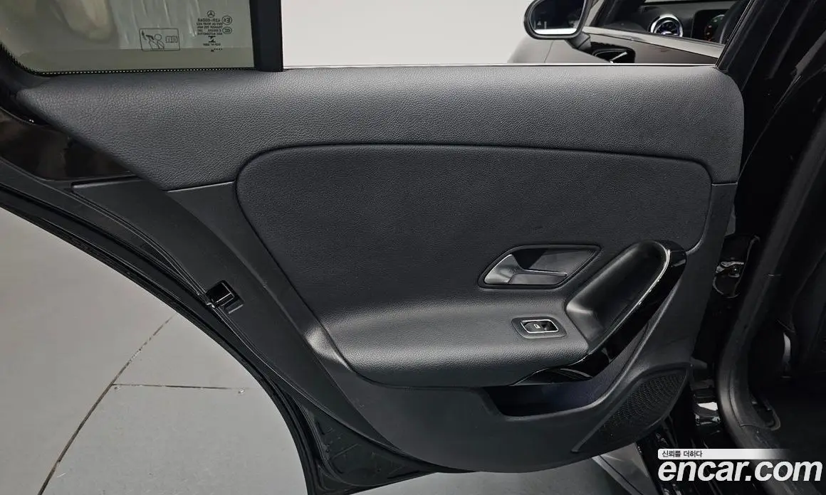 Mercedes-Benz A-Class 2020 2.0 автомат (гидро), фото 14