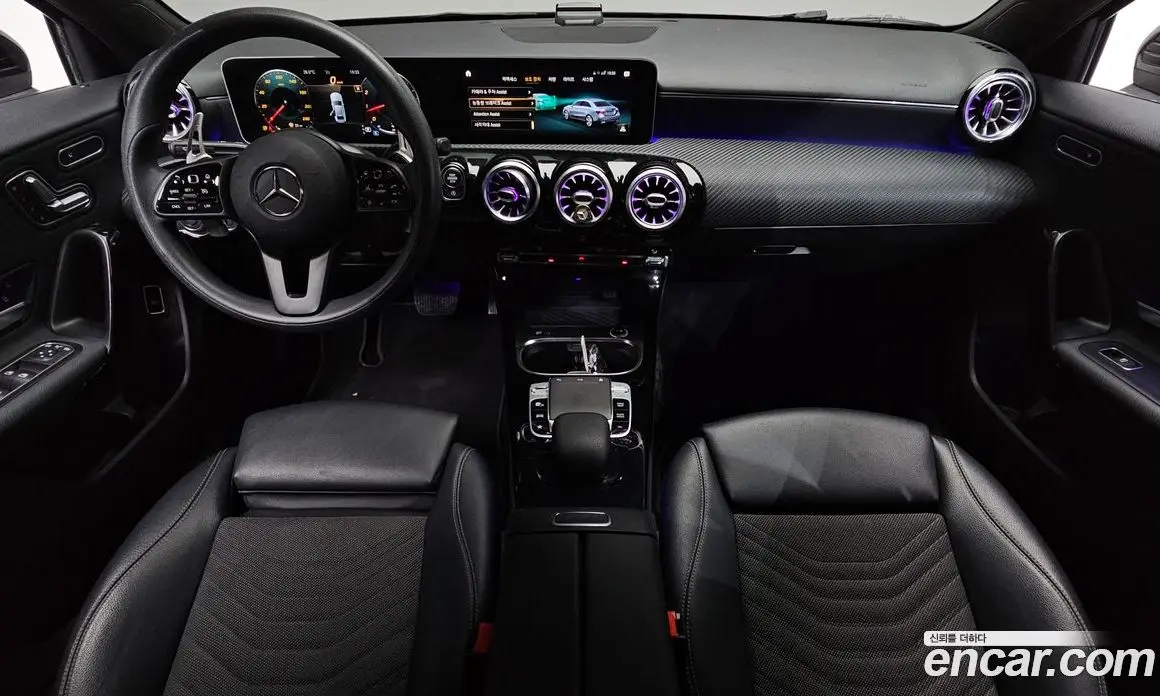 Mercedes-Benz A-Class 2020 2.0 автомат (гидро), фото 9