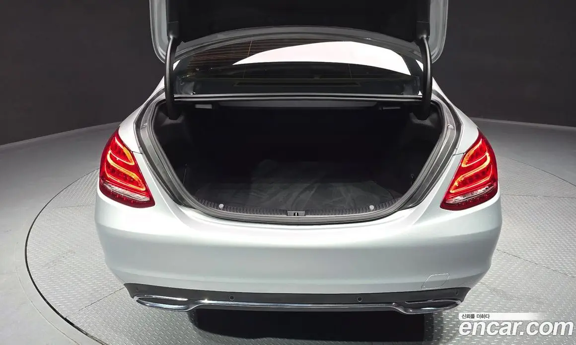 Mercedes-Benz C-Class 2017 2.0 автомат (гидро), фото 20