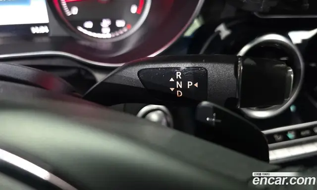 Mercedes-Benz C-Class 2017 2.0 автомат (гидро), миниатюра 9