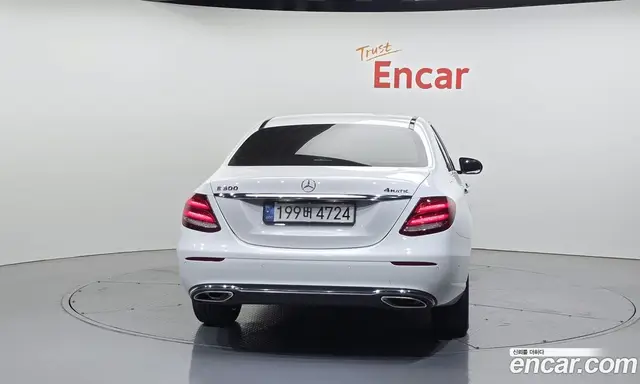 Mercedes-Benz E-Class 2018 2.0 автомат (гидро), миниатюра 4