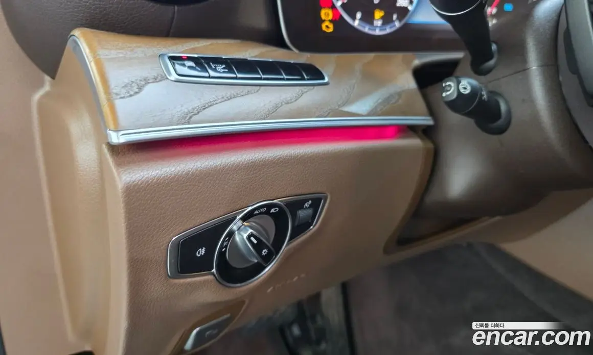Mercedes-Benz E-Class 2019 2.0 автомат (гидро), фото 30