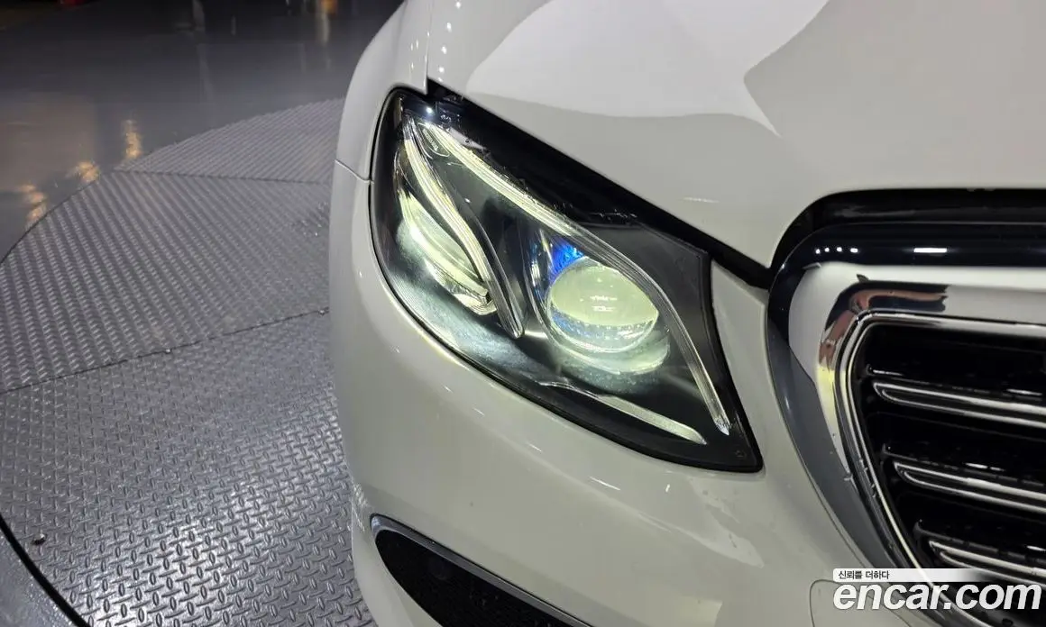 Mercedes-Benz E-Class 2019 2.0 автомат (гидро), фото 8