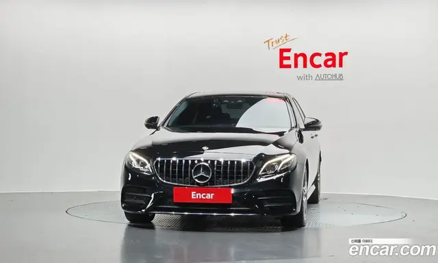 Mercedes-Benz E-Class 2019 2.0 автомат (гидро), миниатюра 2