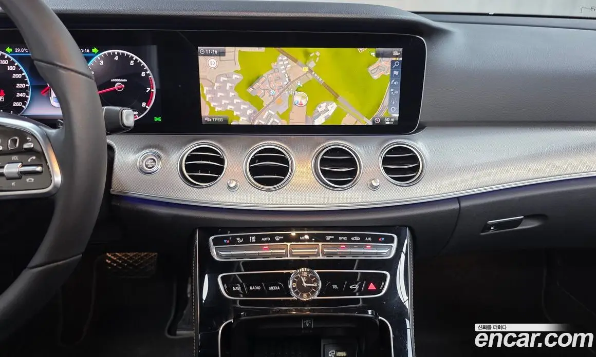 Mercedes-Benz E-Class 2019 2.0 автомат (гидро), фото 18