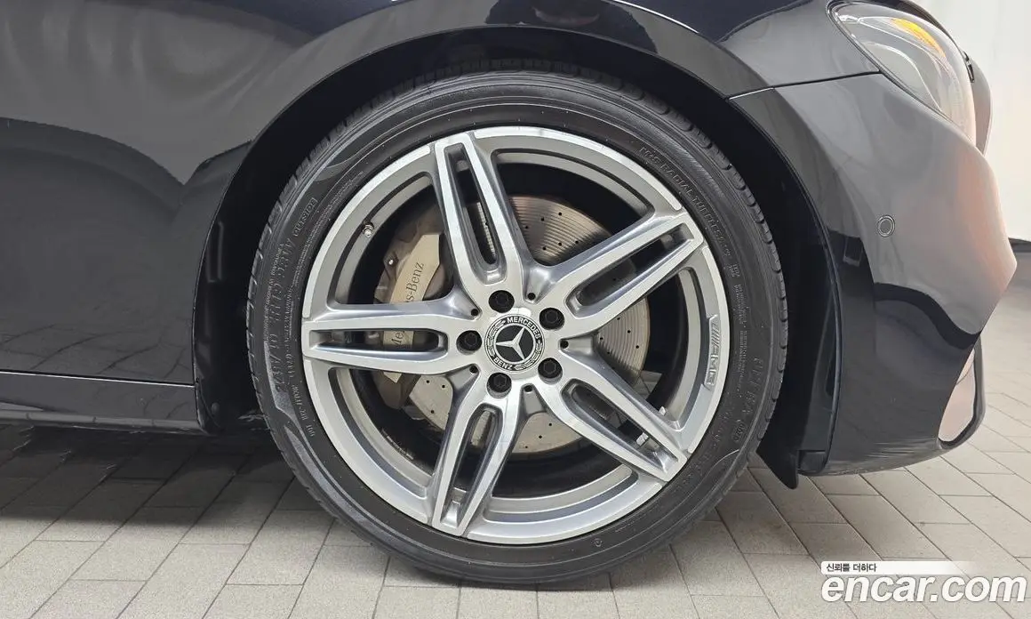 Mercedes-Benz E-Class 2019 2.0 автомат (гидро), фото 6