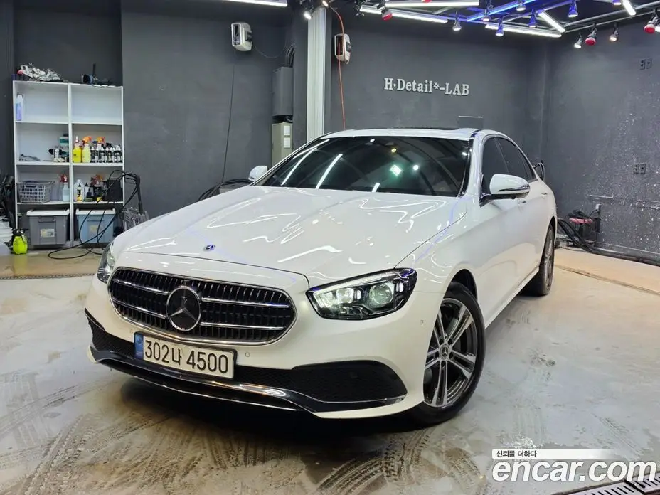 Mercedes-Benz E-Class 2022 2.0 автомат (гидро), фото 3