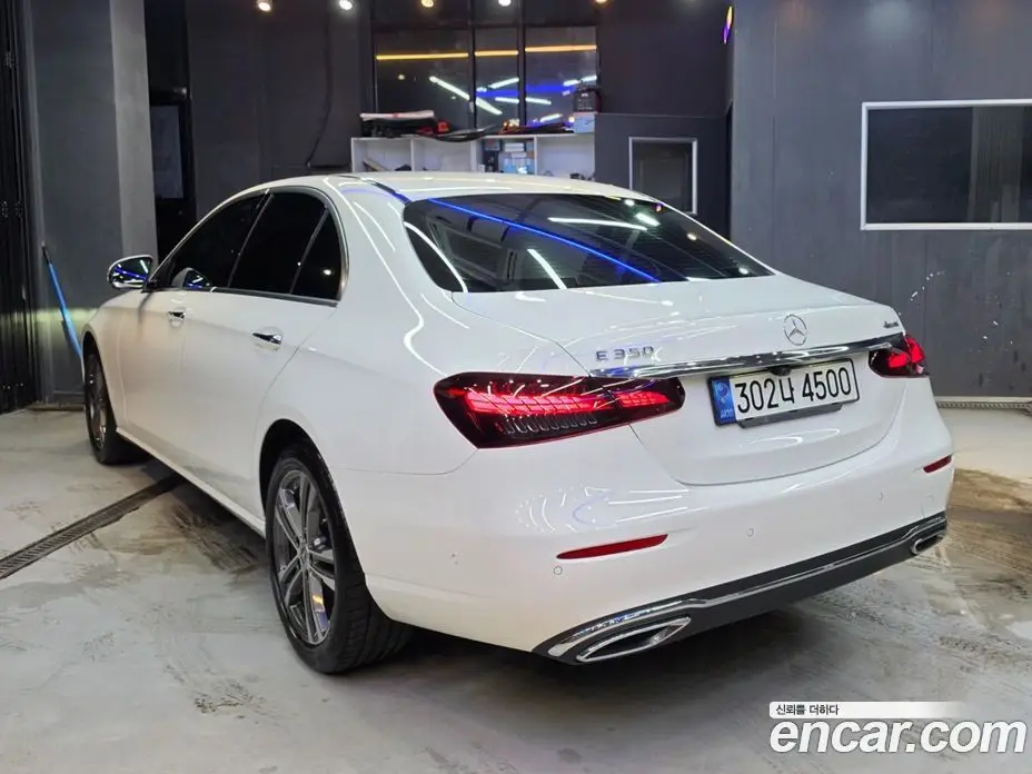 Mercedes-Benz E-Class 2022 2.0 автомат (гидро), фото 6