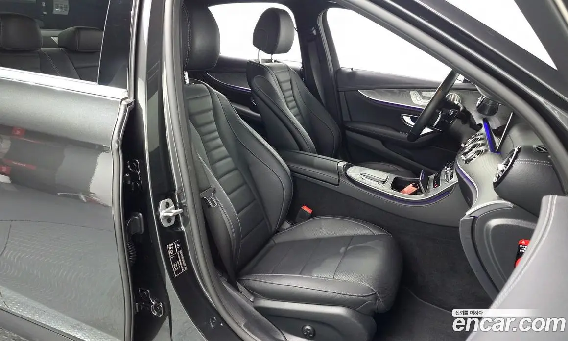 Mercedes-Benz E-Class 2022 2.0 автомат (гидро), фото 16