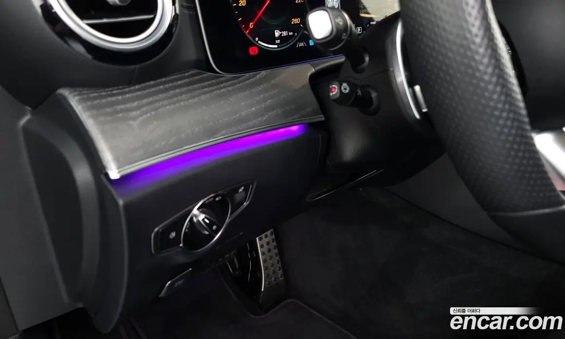 Mercedes-Benz E-Class 2022 2.0 автомат (гидро), фото 29