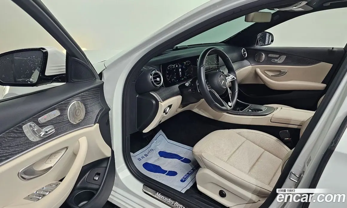 Mercedes-Benz E-Class 2022 2.0 автомат (гидро), фото 13