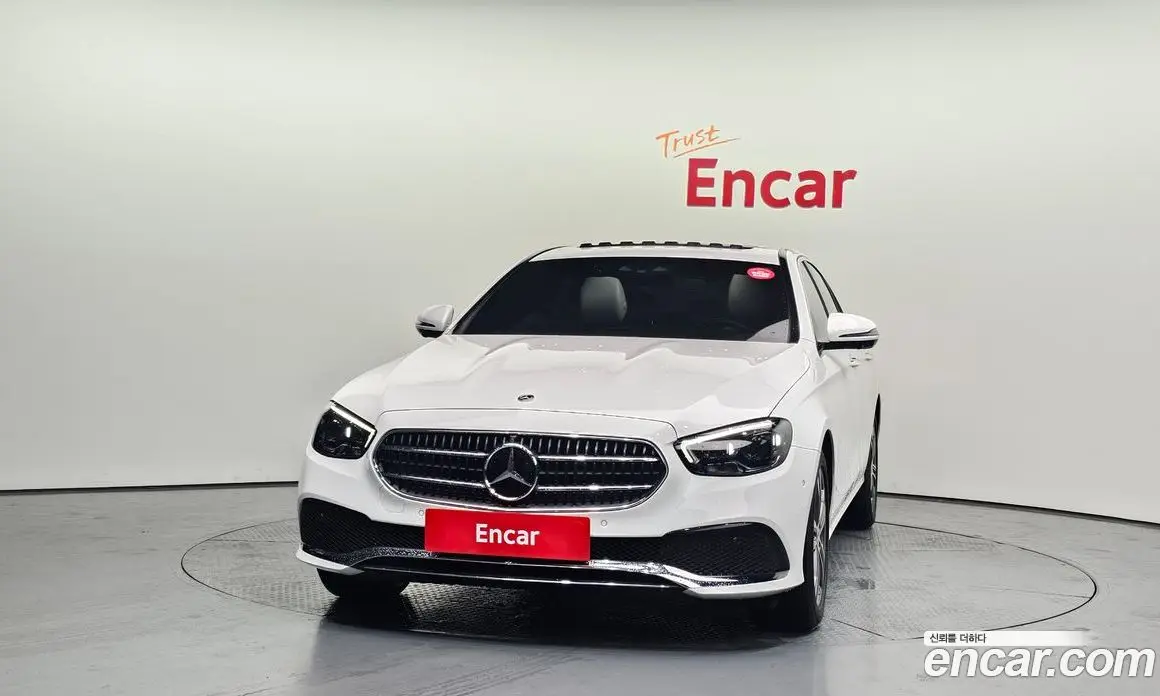 Mercedes-Benz E-Class 2022 2.0 автомат (гидро), фото 3