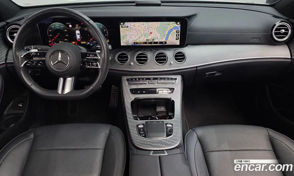 Mercedes-Benz E-Class 2023 2.0 автомат (гидро), фото 7