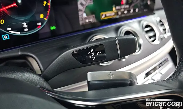 Mercedes-Benz E-Class 2023 2.0 автомат (гидро), миниатюра 11