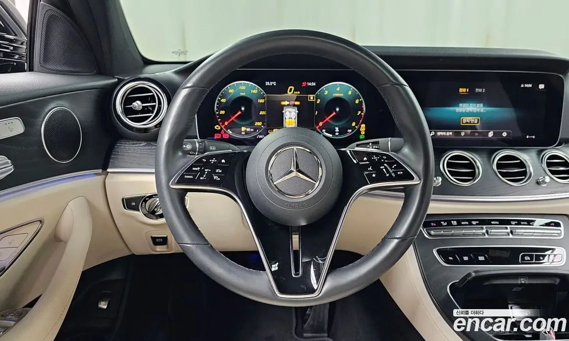 Mercedes-Benz E-Class 2023 2.0 автомат (гидро), фото 18