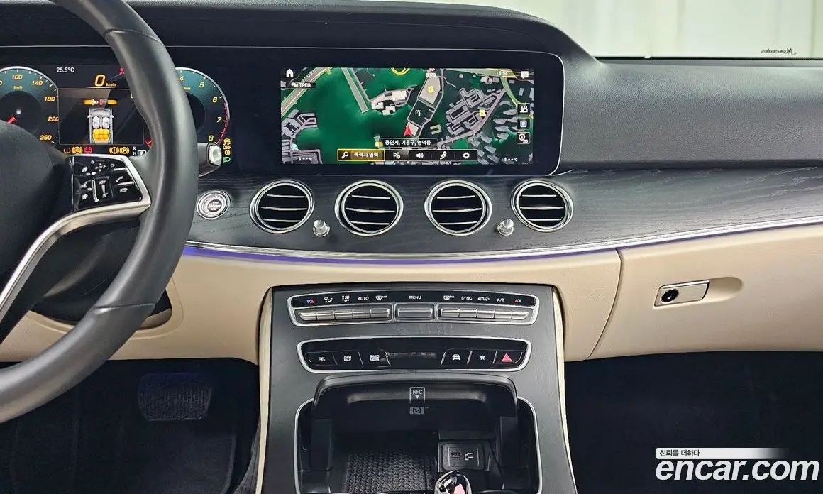 Mercedes-Benz E-Class 2023 2.0 автомат (гидро), фото 26