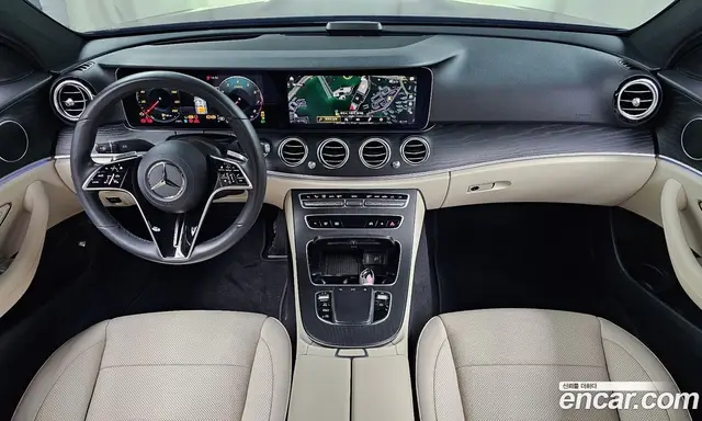 Mercedes-Benz E-Class 2023 2.0 автомат (гидро), миниатюра 9