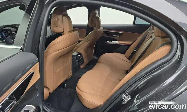 Mercedes-Benz E-Class 2024 2.0 автомат (гидро), миниатюра 11