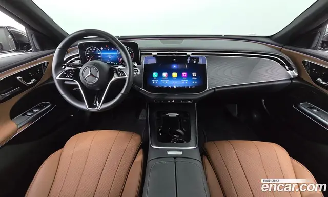 Mercedes-Benz E-Class 2024 2.0 автомат (гидро), миниатюра 7